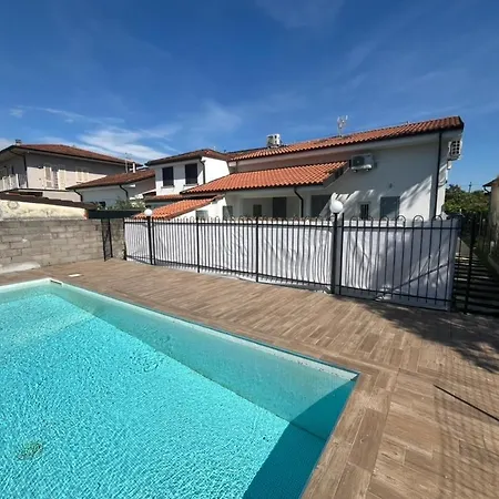 Close To The Sea Lägenhet Pietrasanta